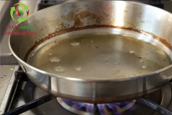 Why Restaurants Should Train Staff on Used Oil Handling Procedures