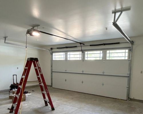 Garage Door Install/Repair in Traverse City