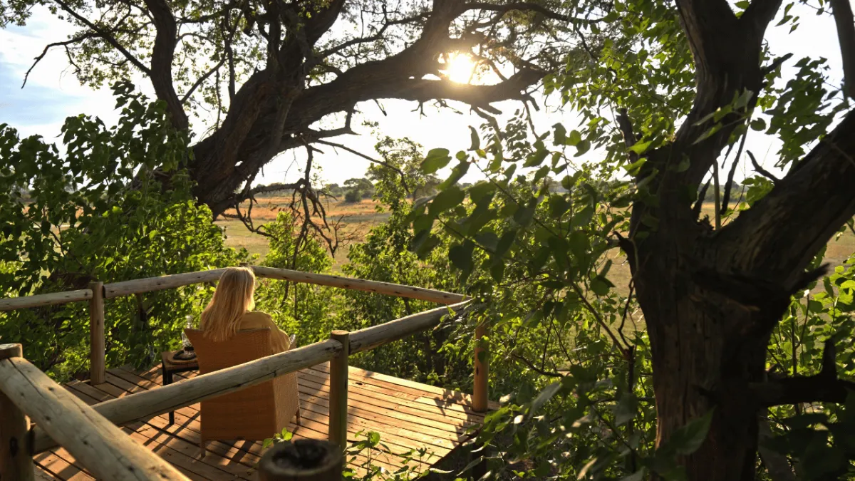 Private Decks & Views