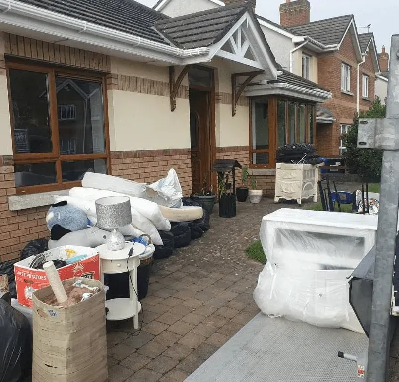 Quick Fix Removals loading van outside Dublin house for full house move