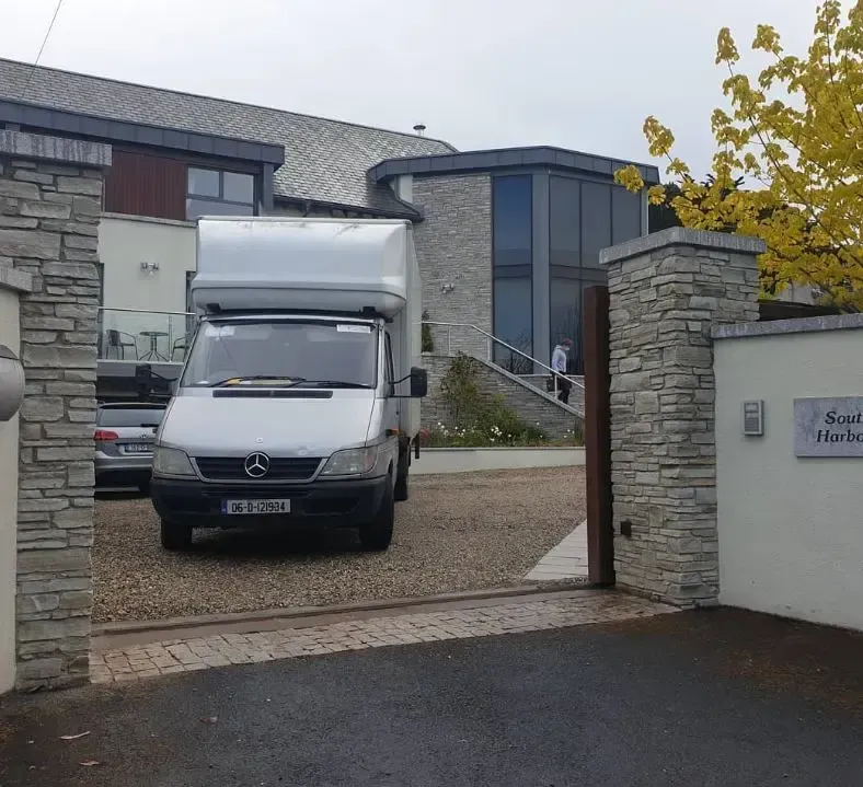 Quick Fix Removals van arriving at Dublin property for house move