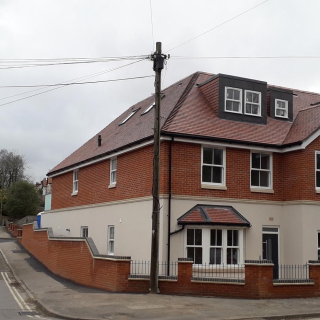 New build homes in Caversham with the brickwork shell and roof complete