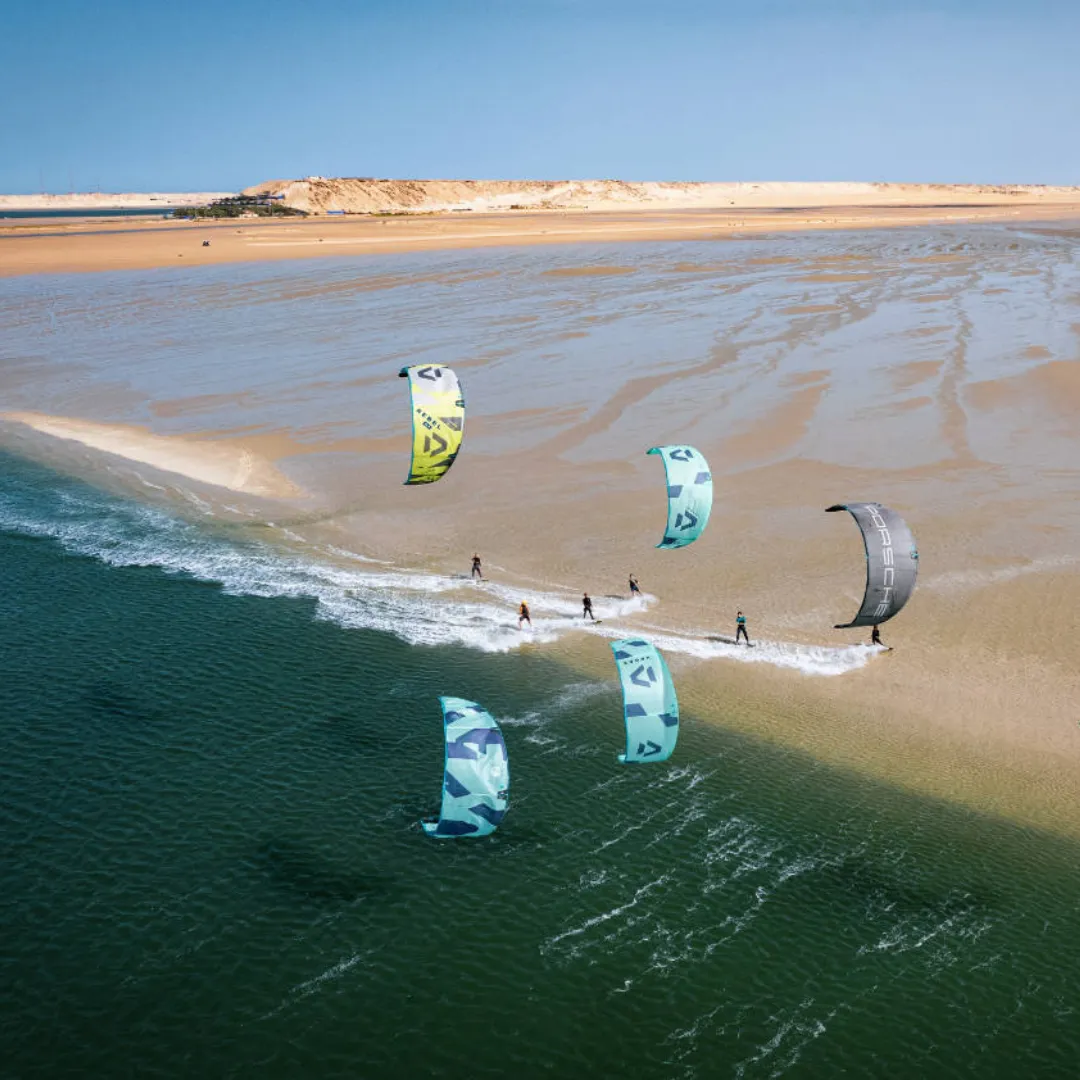 Dhaka kitesurfen met kiteactive en kitereizen