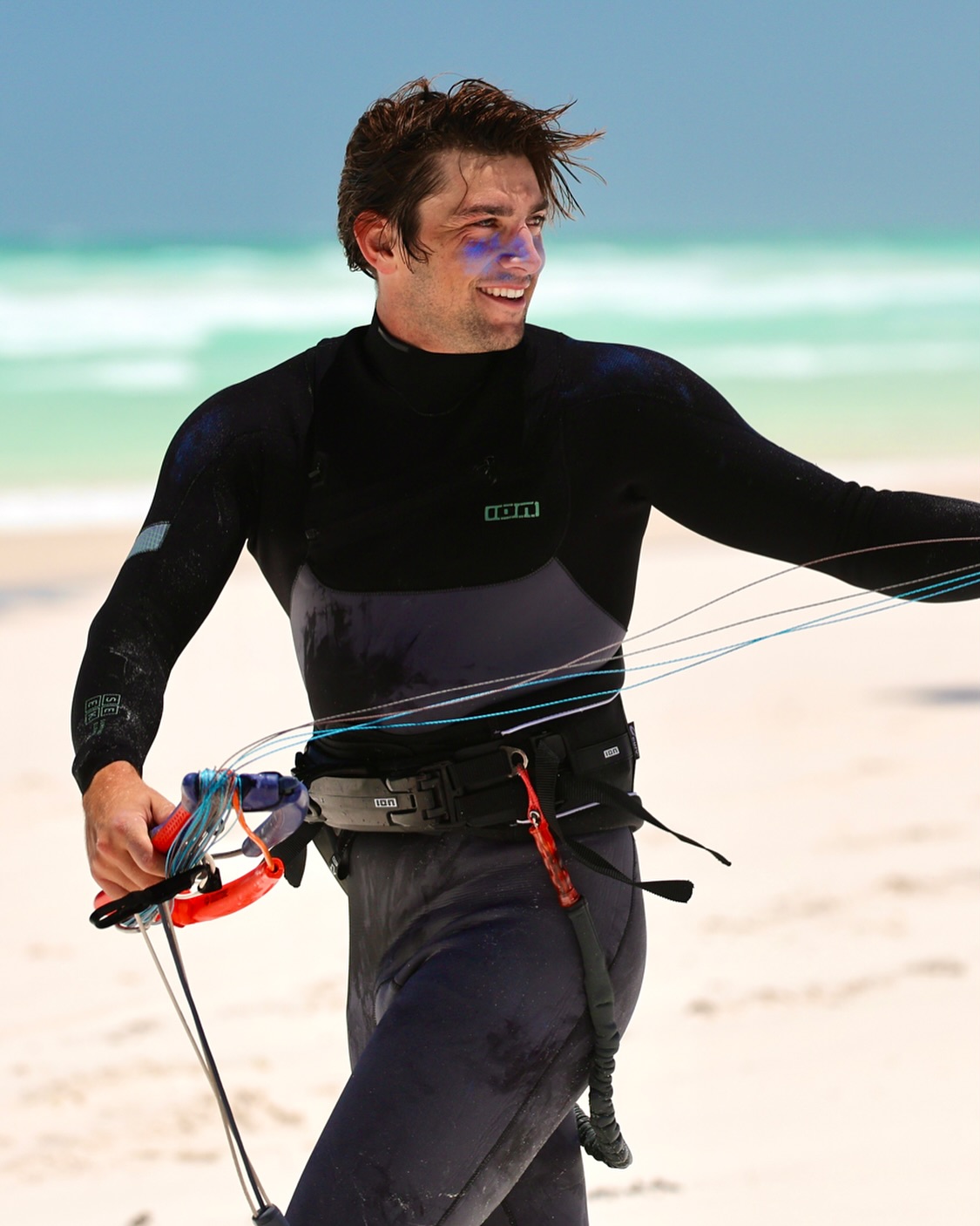 Ross Dillon player with duotone kites and gear from urbaneight