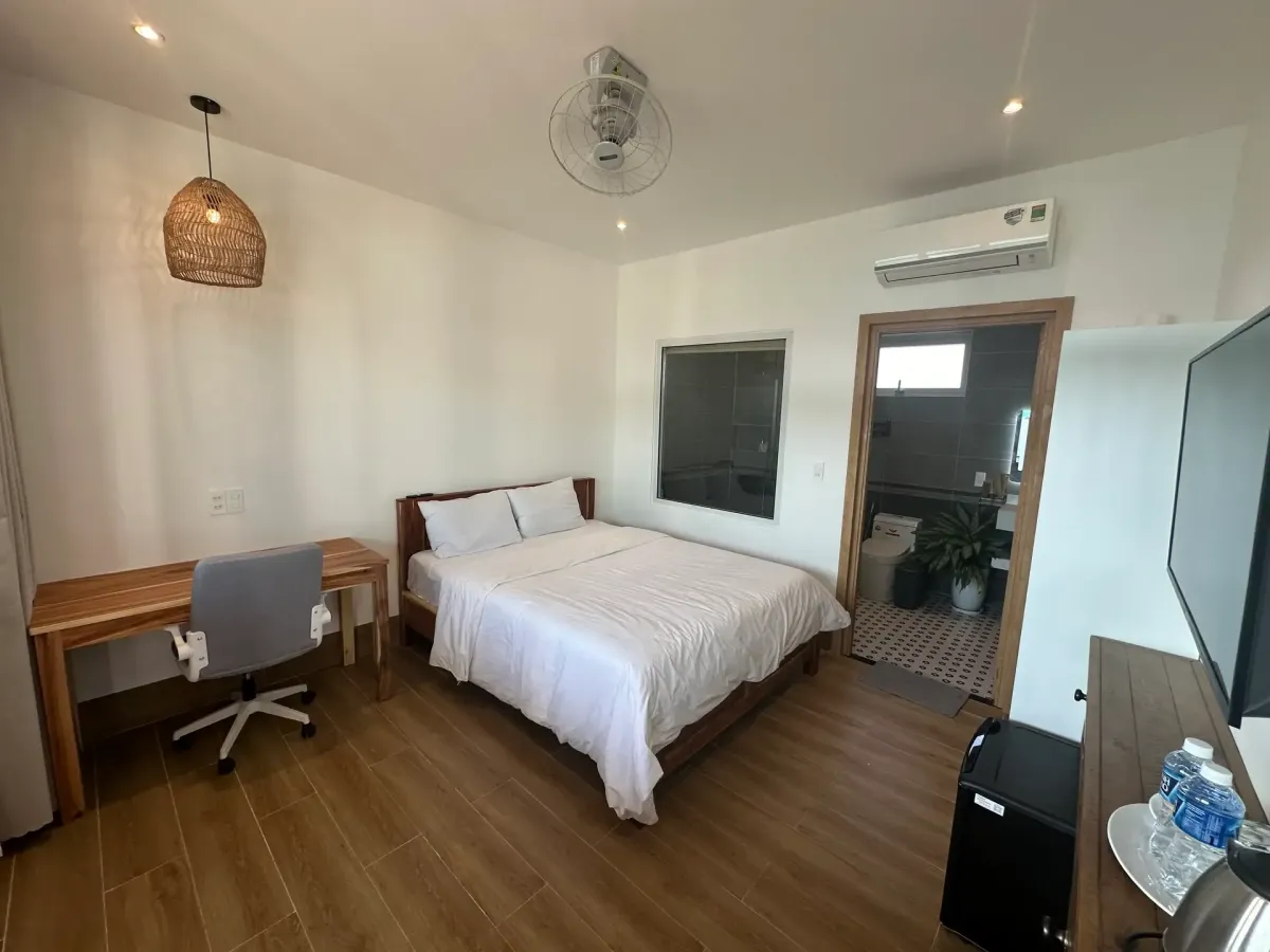 my hoa lagoon kite town Vietnam deluxe room