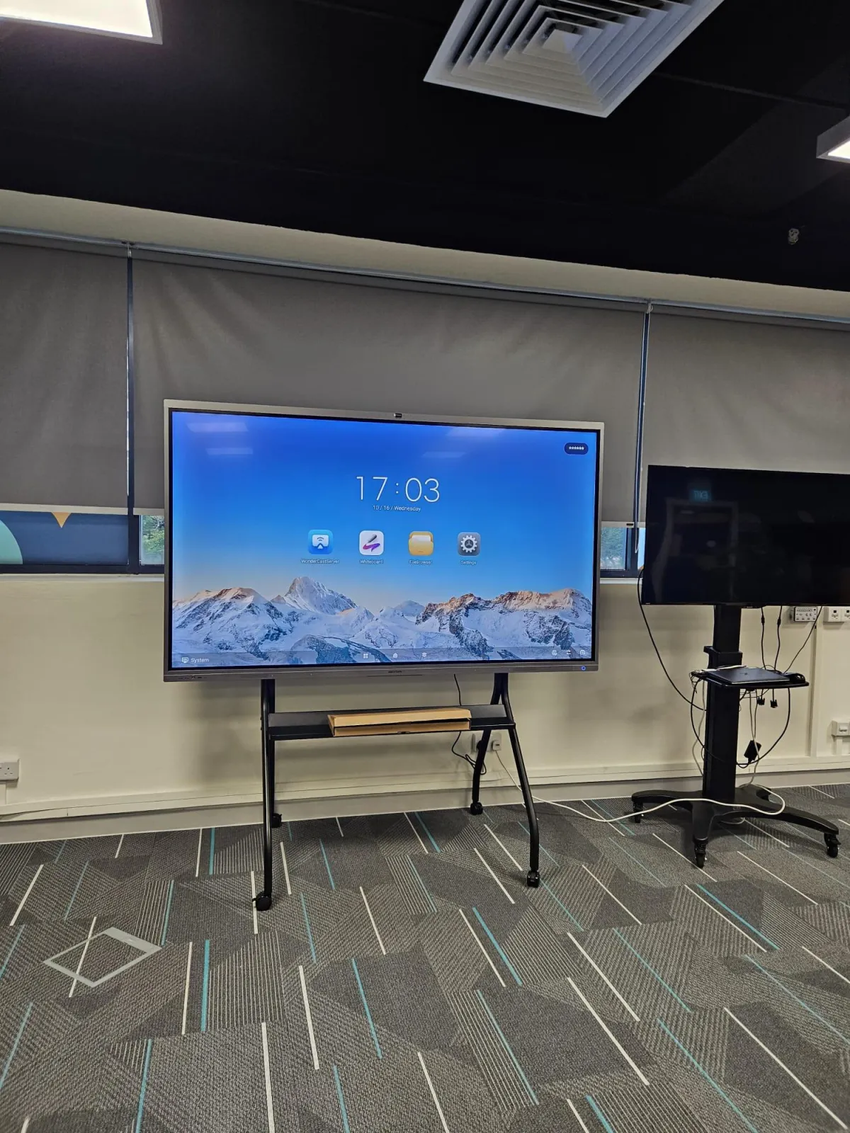 Interactive Whiteboard Installation Success Story 16