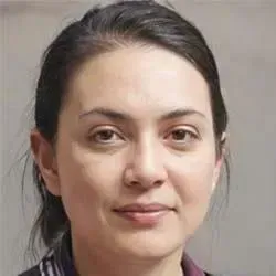 Emily R.