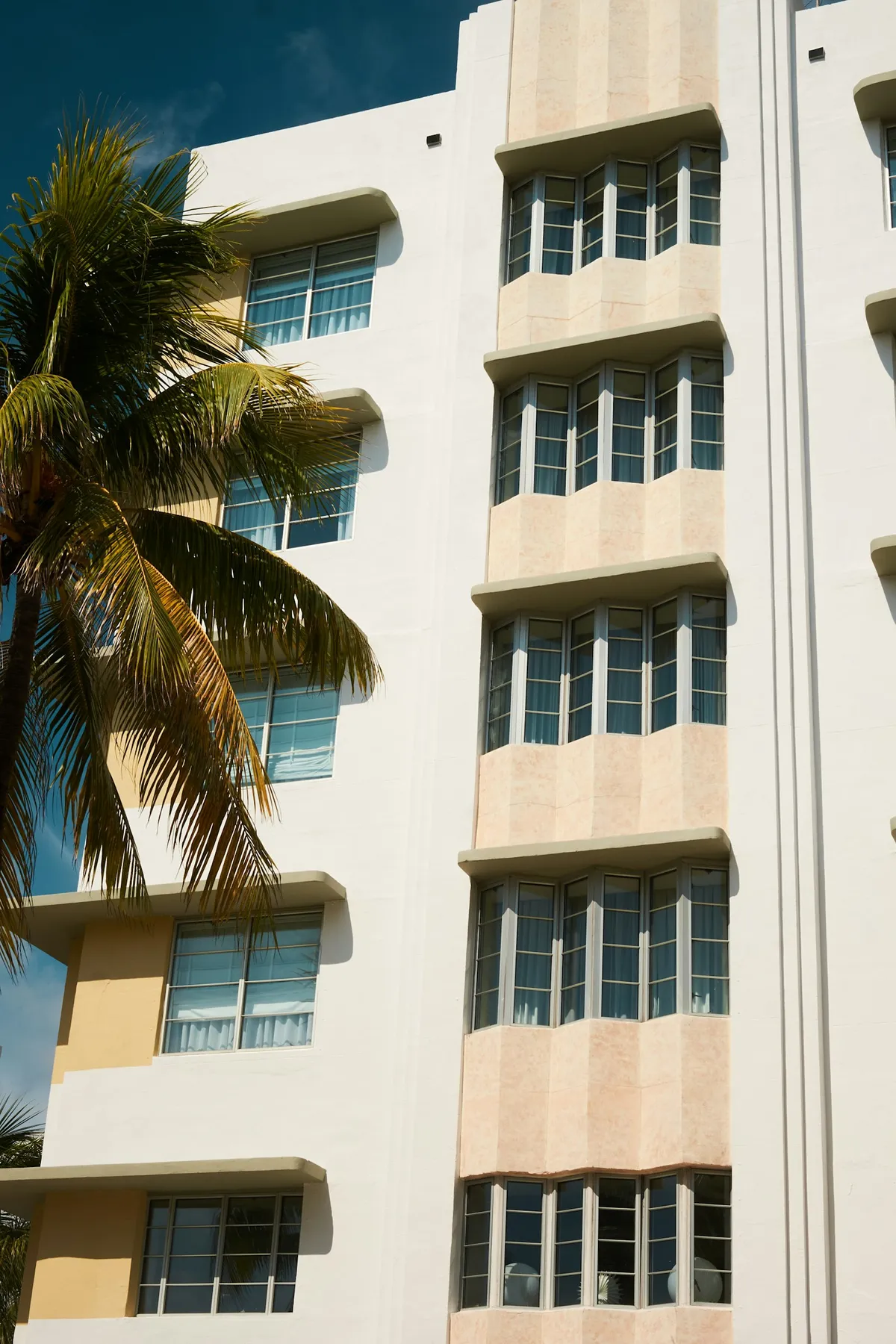 HOA and Condo Association AC Rules in Cape Coral: What You Need Approved Before Replacing a Unit