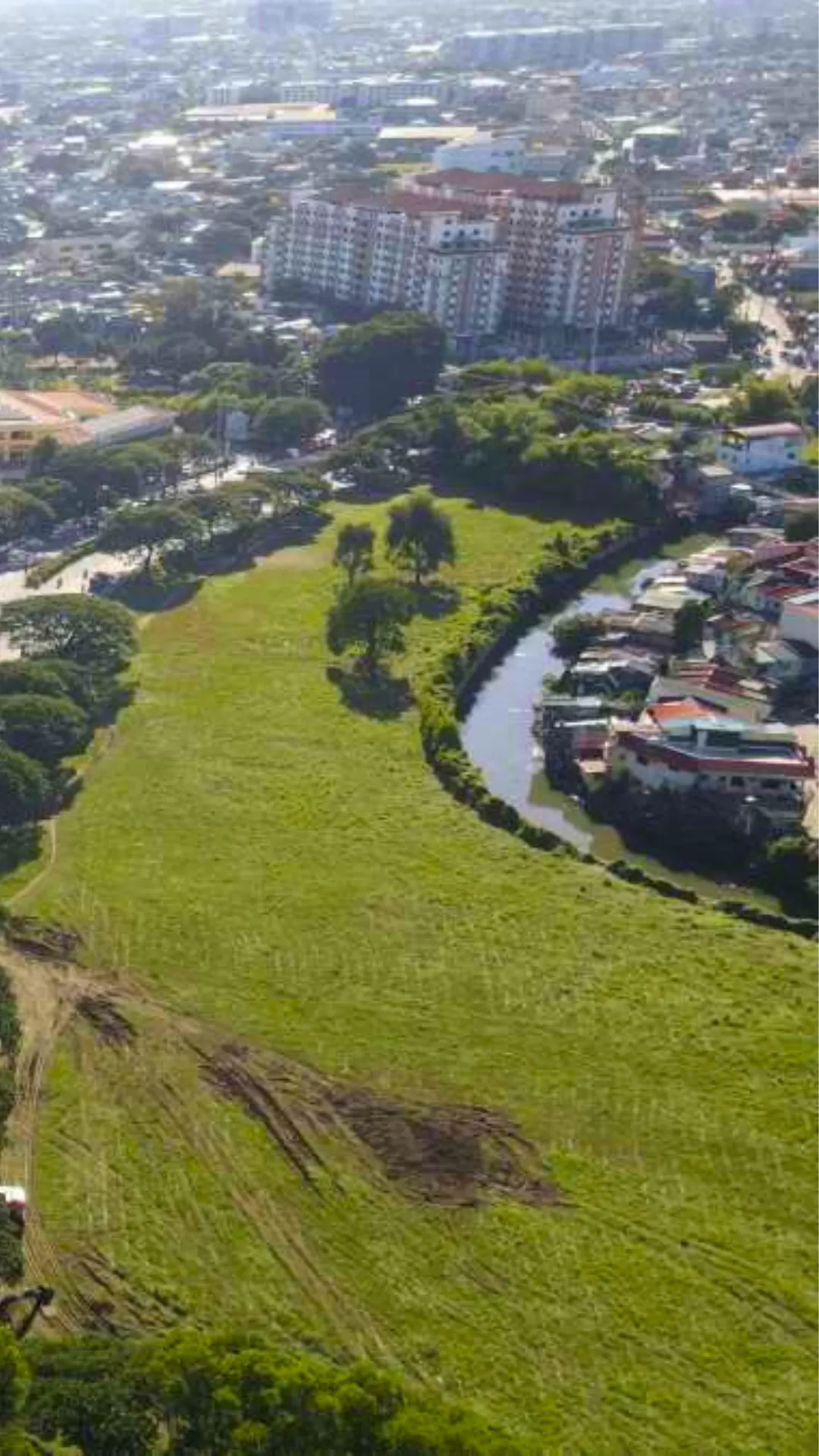las pinas city