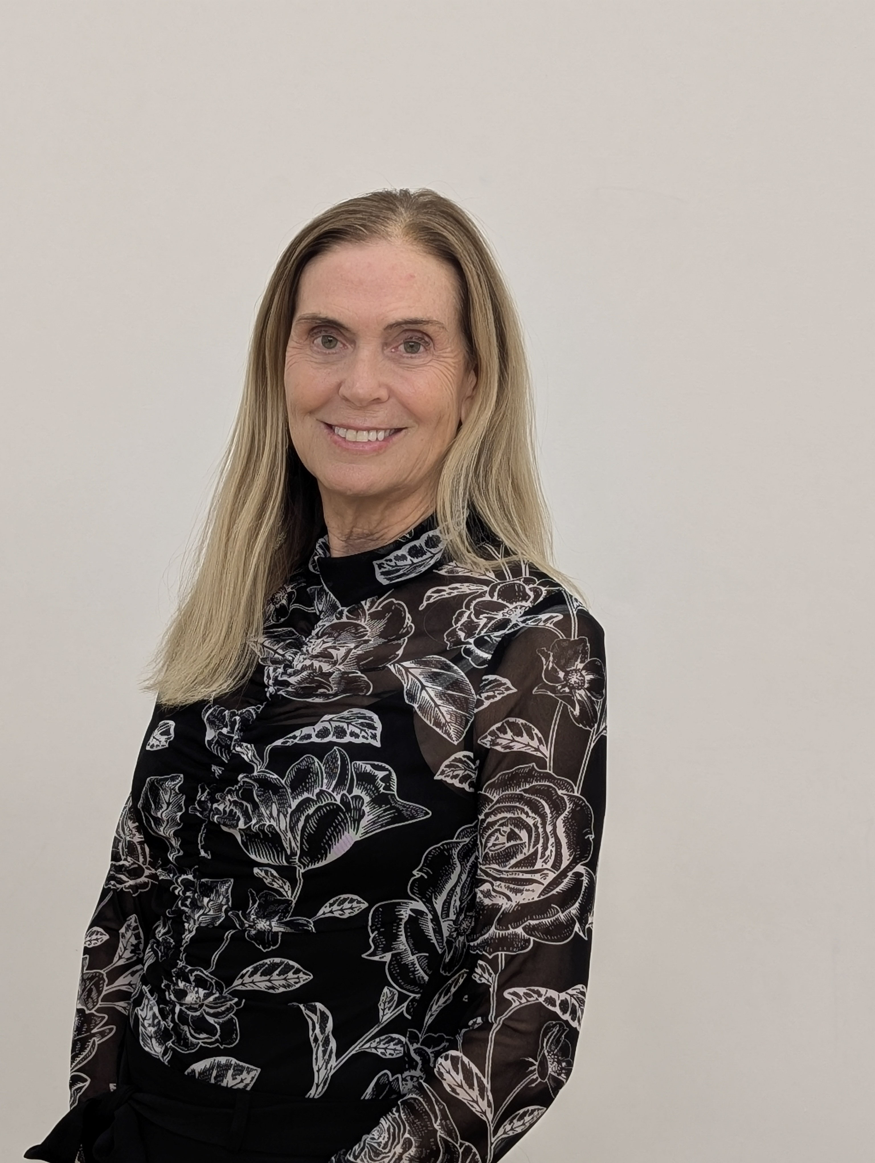 janet carafa headshot