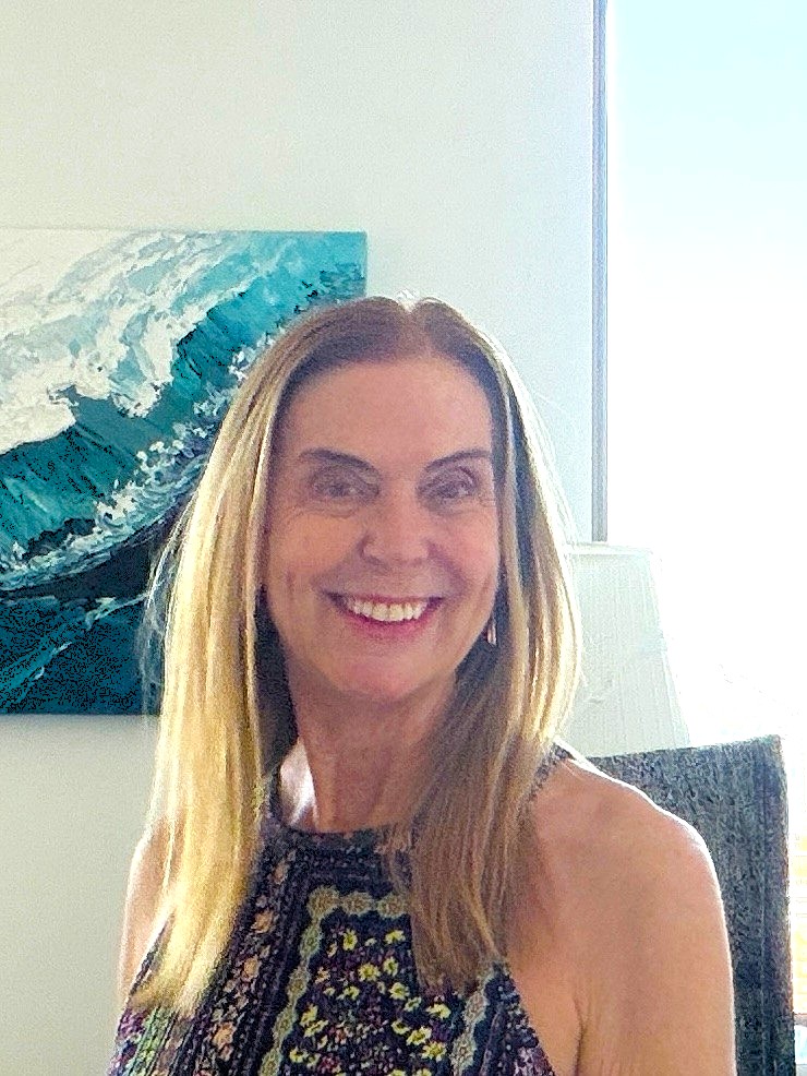 janet carafa headshot