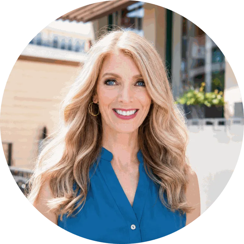 Kelly Rudolph, Inner Power Coach, smiling 