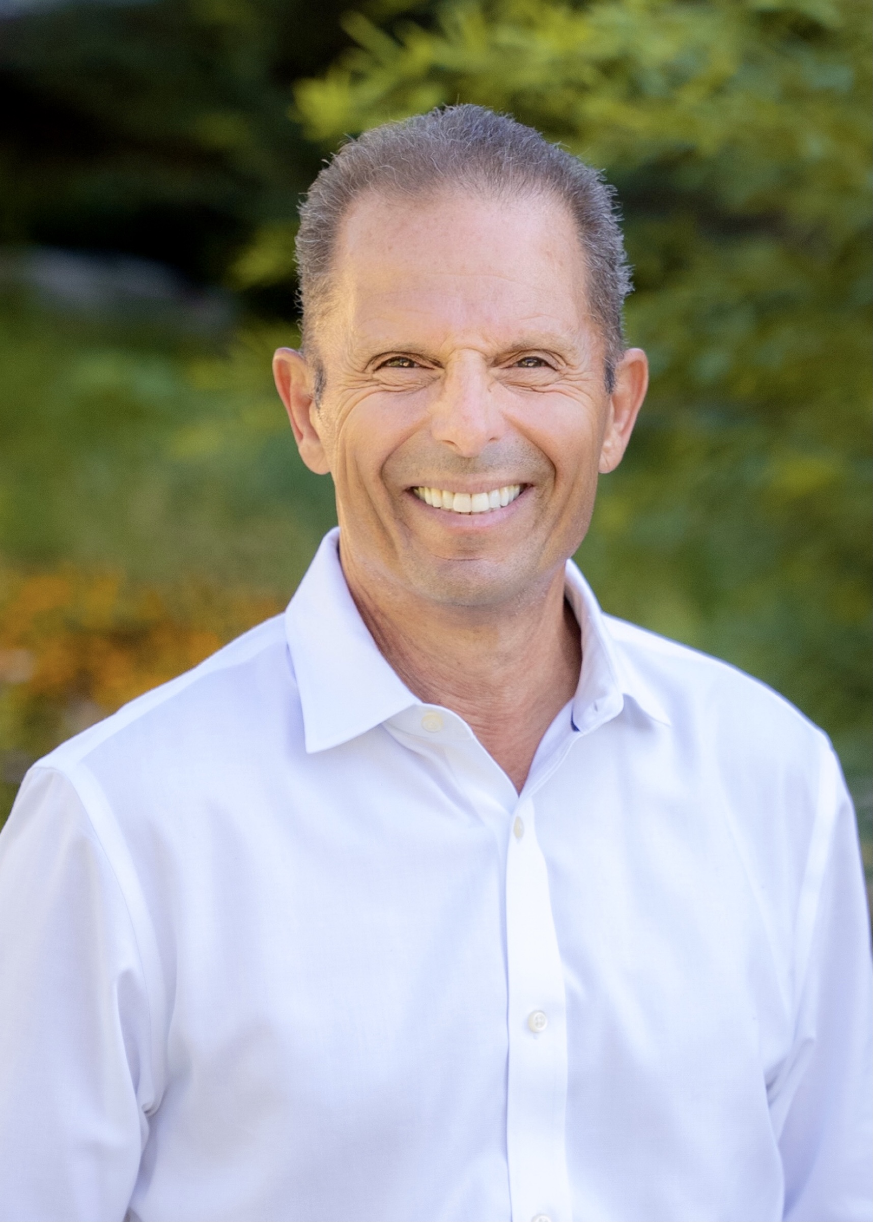 Dr. CJ Mertz speaking to a chiropractic audience