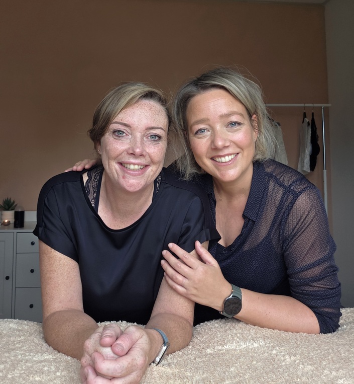 Massage en fotografie, Laura en Myrtha