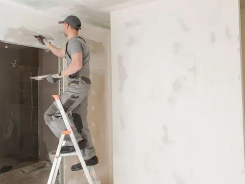 {{ custom_values.service_1 }} in {{custom_values.biz_area_1})