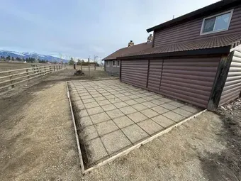 Missoula Concrete builds and installs driveways.