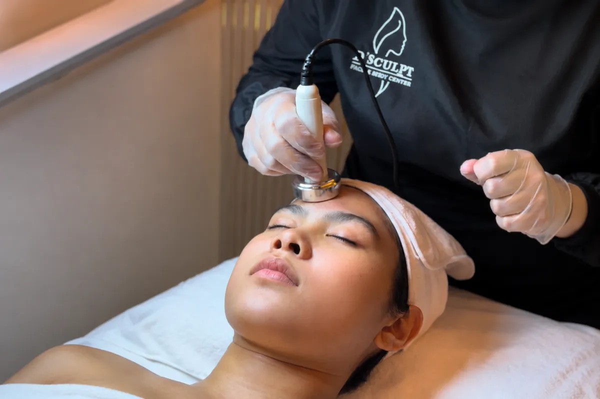 Why More Women Are Choosing Female Cosmetic Surgeons — and What It Means for Patient Care