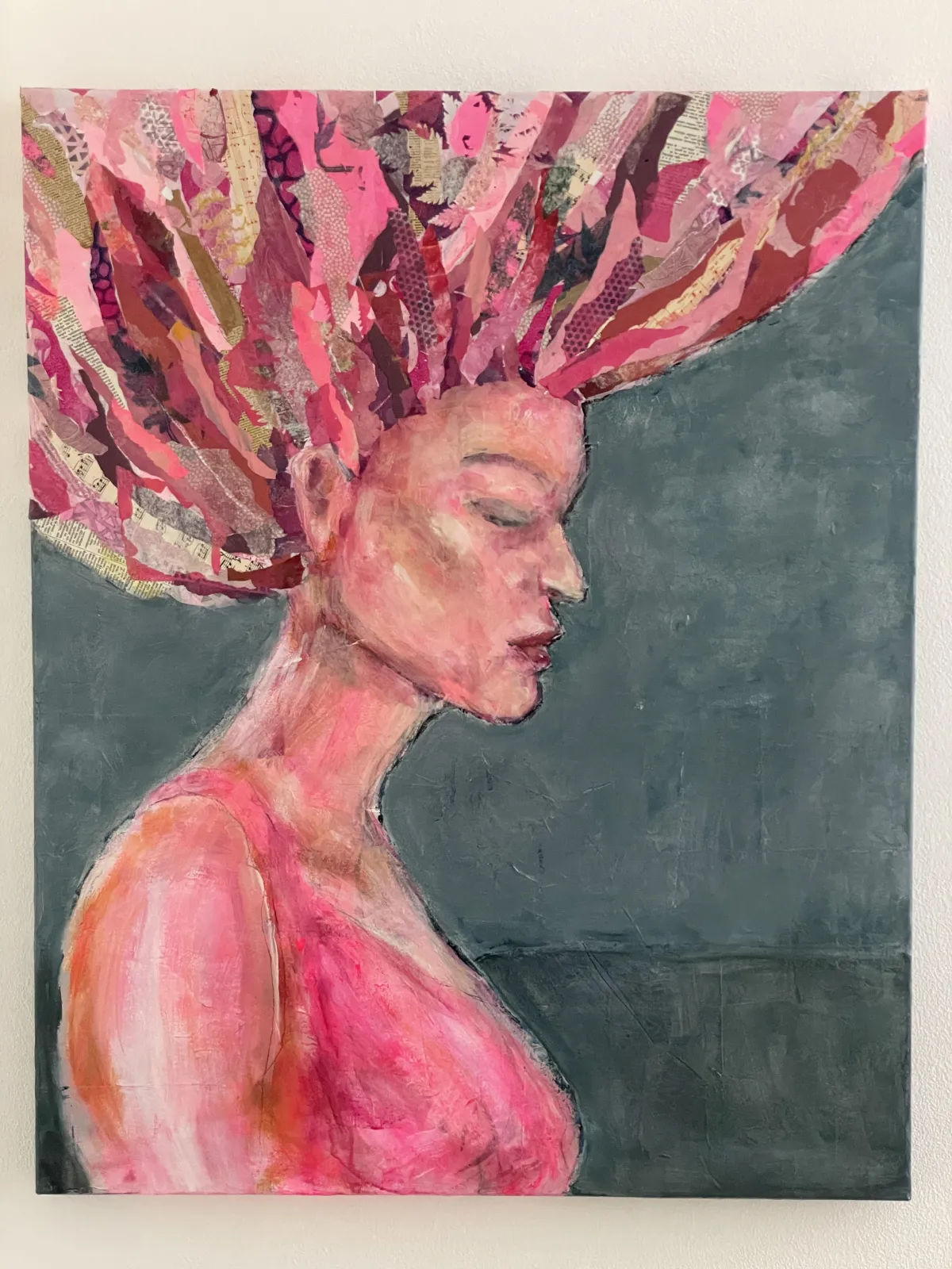 layed pink portraitby anna berends van loenen