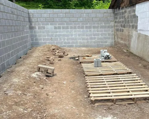 Downingtown Concrete Walls
