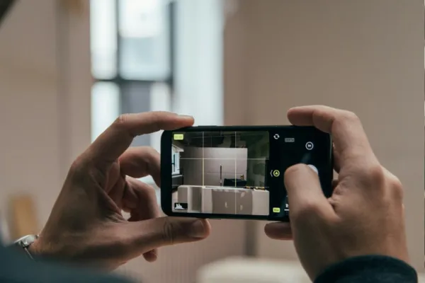 smartphone camera equipment inspection