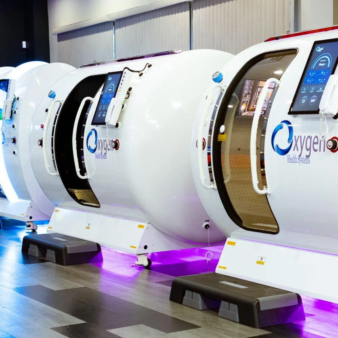 Multiplayer hyperbaric oxygen chambers