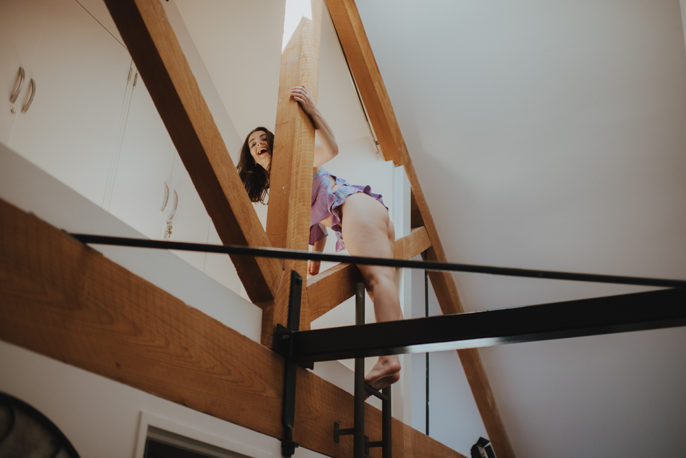 How Movement & Stretching Can Boost Your Boudoir Confidence