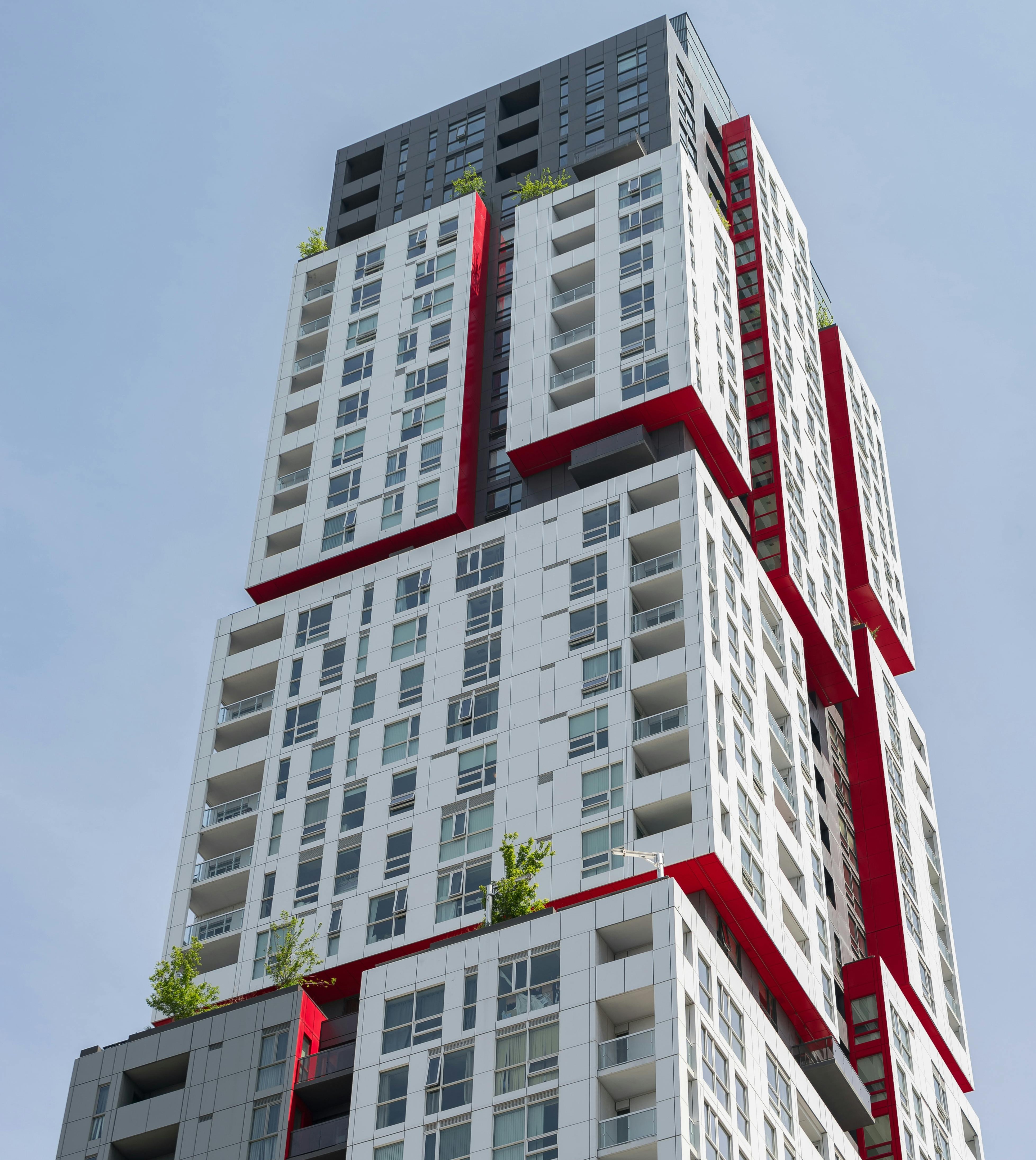 Institutional Capital. Structured Real Estate Investments.