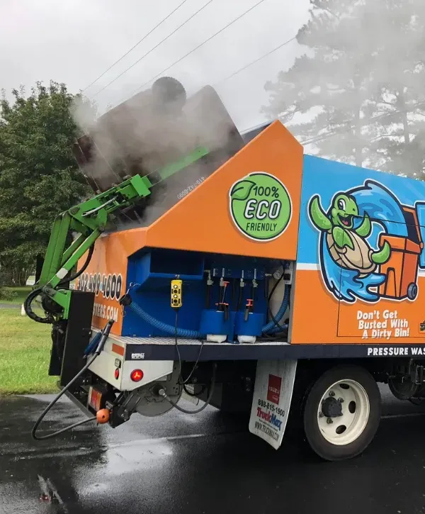 Eco-friendly trash bin cleaning truck using steam to sanitize garbage bins