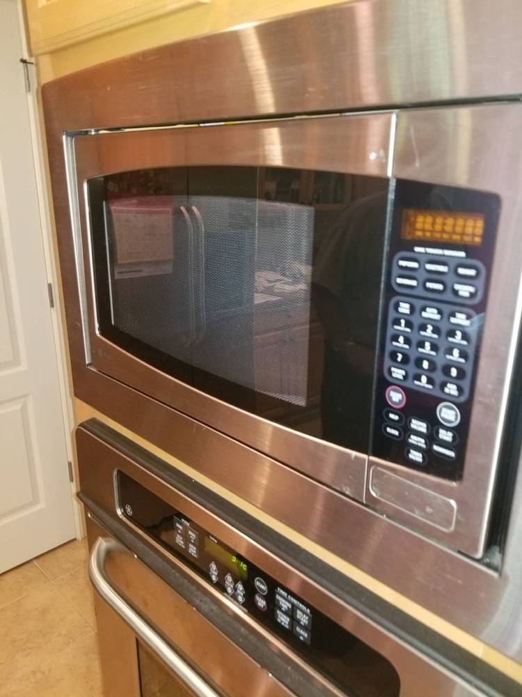 Built-in microwave repair in Buford, GA