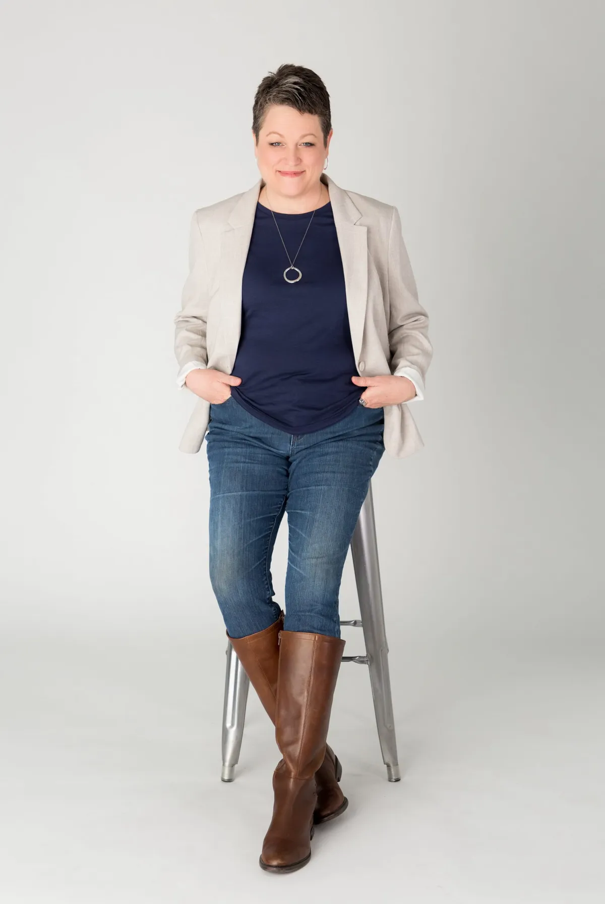 Erin Currin, author