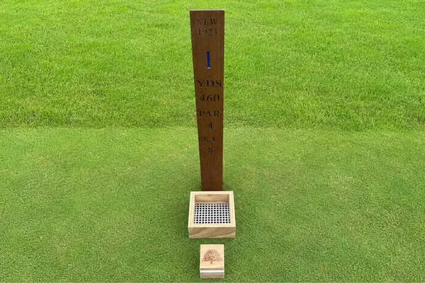 Golf Hole Sign Posts
