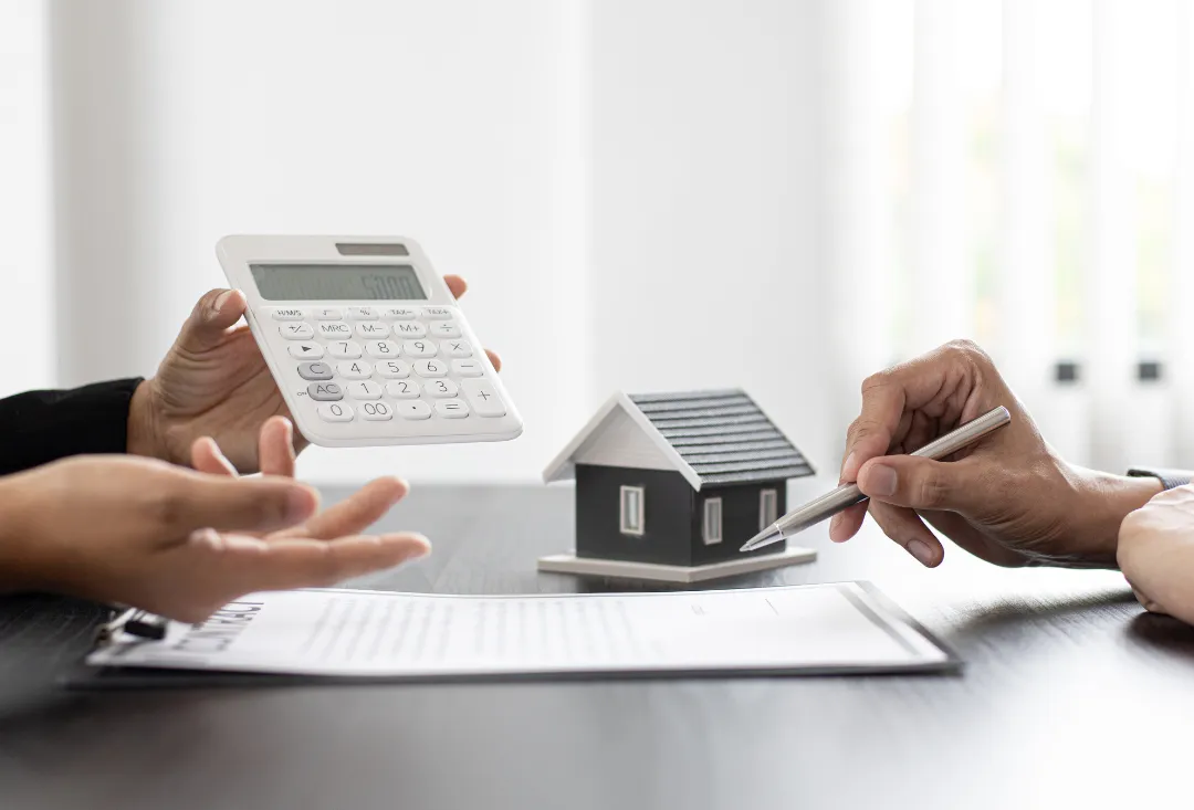Should You Sell Your Home Before Buying Another One in Ann Arbor?