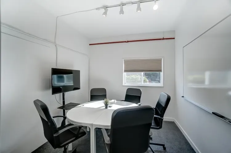 Picture of ORCA Coworking meeting room POD 2 with all the necessary comforts