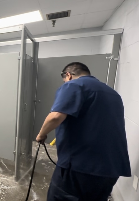 Cleaners Janitorial Services in Milwaukee WI