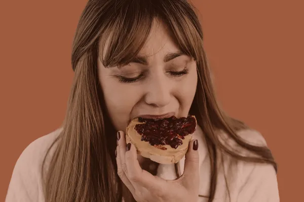 Why Processed Foods Fuel Inflammation: What Every Woman Should Know