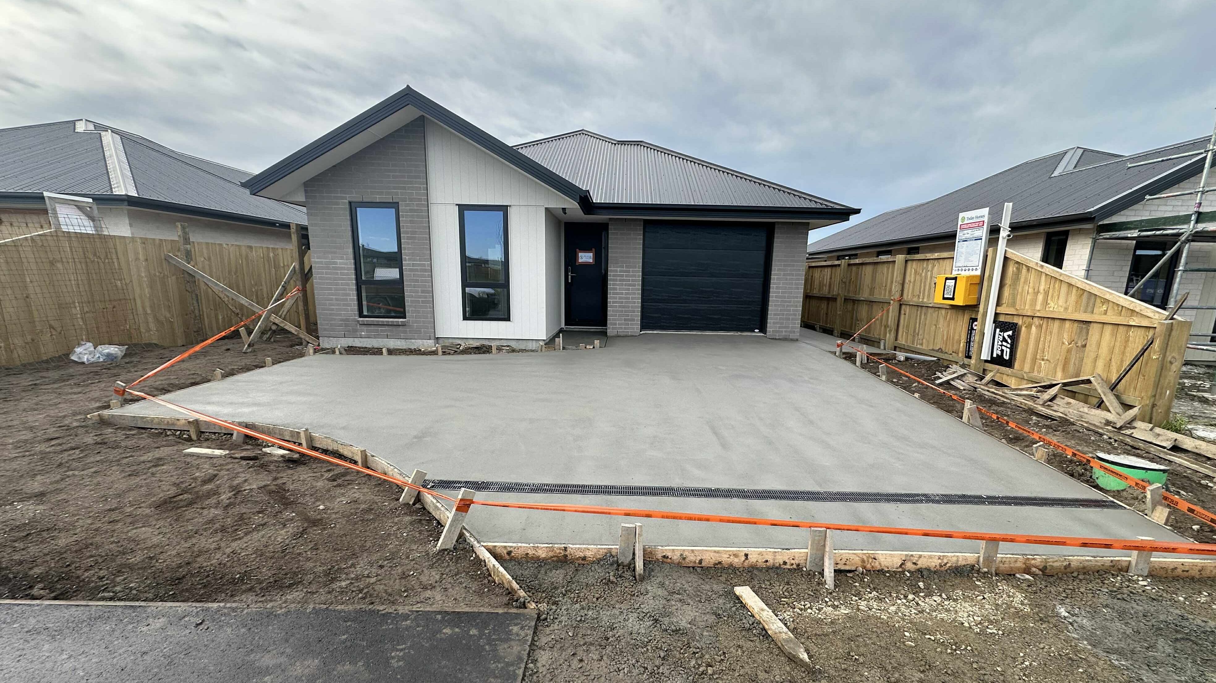 Christchurch exposed aggregate driveway