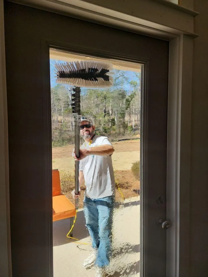 window cleaning Lake Martin, Alabama
