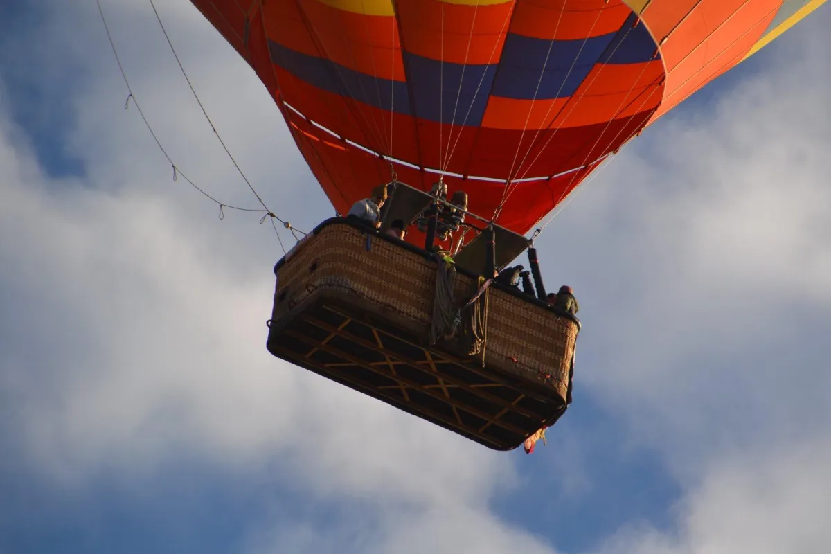Peaceful ascent above the clouds with vast horizons