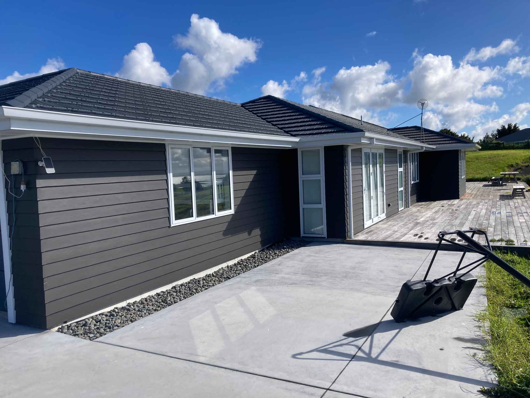 professional outdoor painter