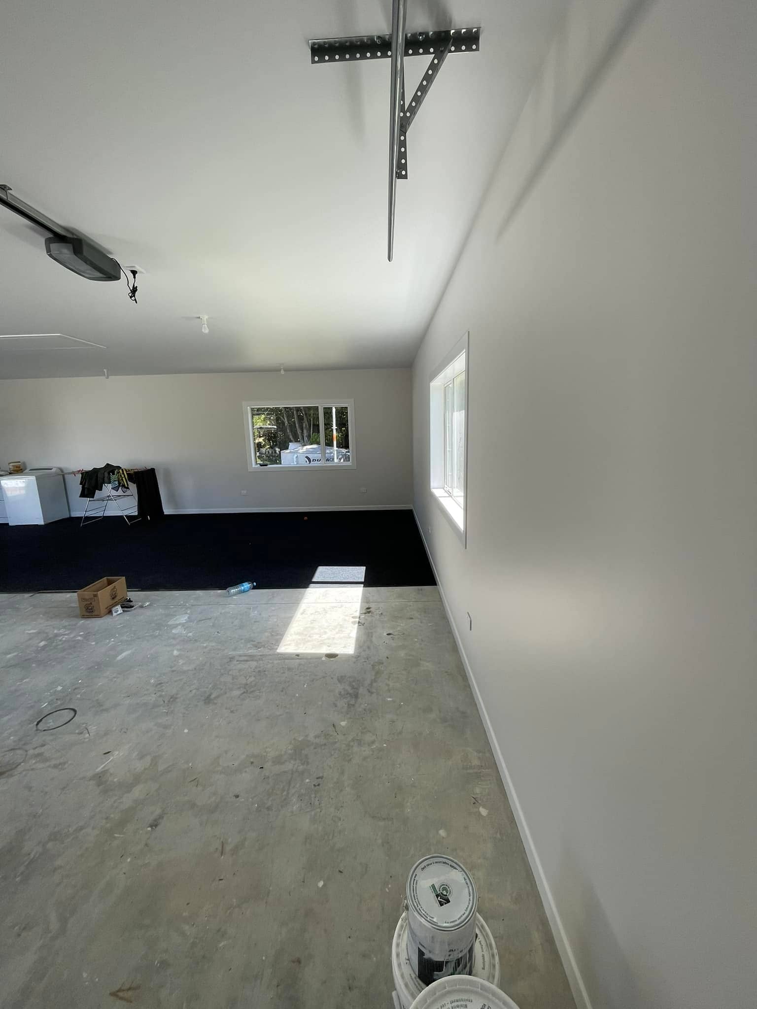 garage painting interior