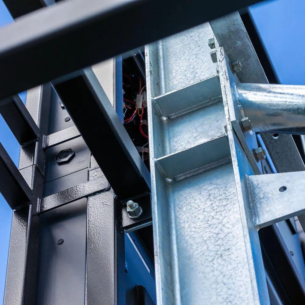 metal structure foundation corner