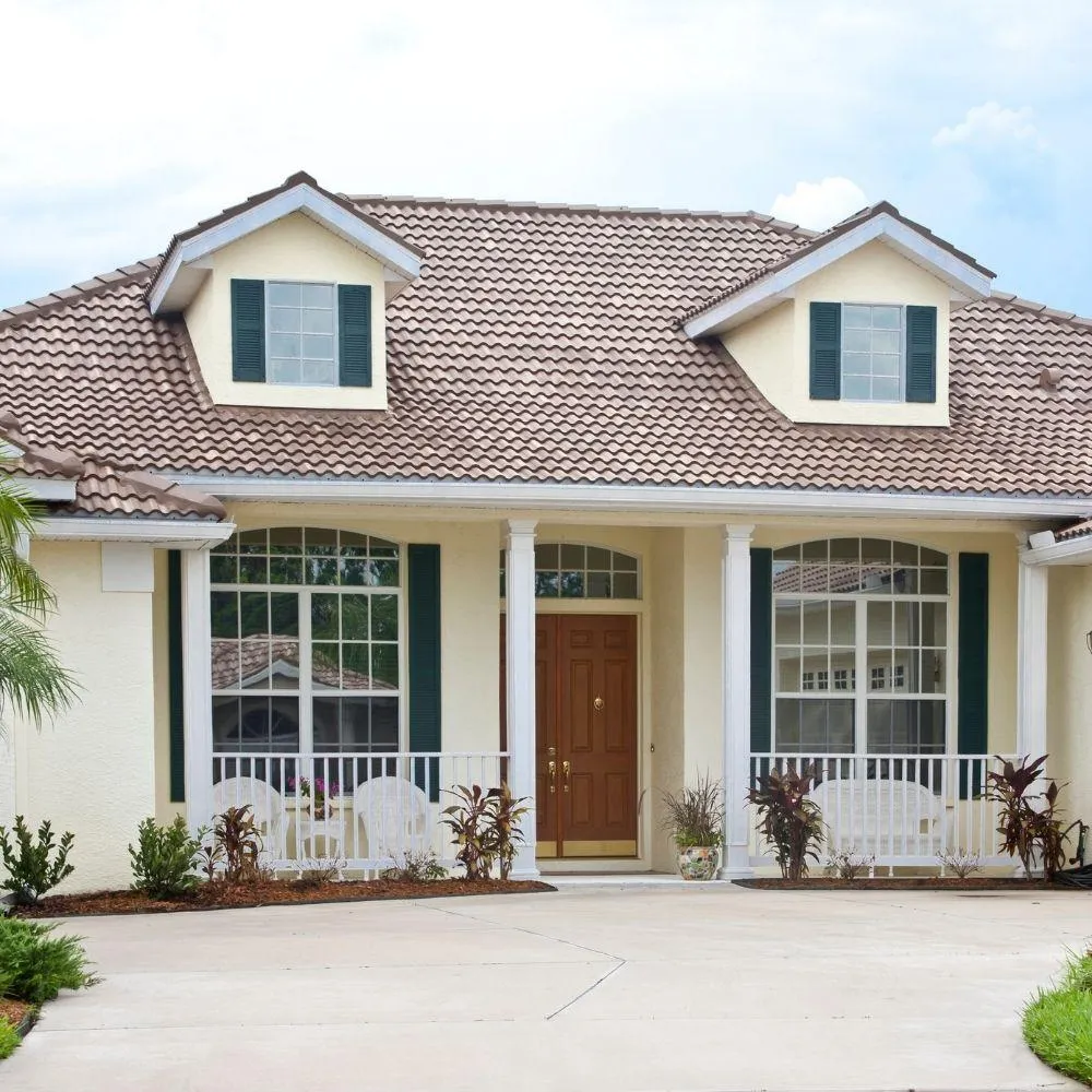 House with EISliding