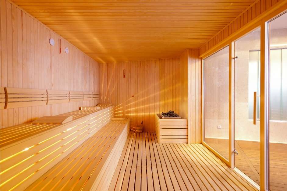 Spa commercial sauna installation