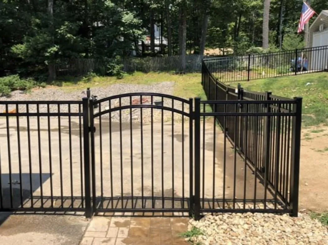 Douglasville Fencing, install Metal fence in Douglasville, Georgia