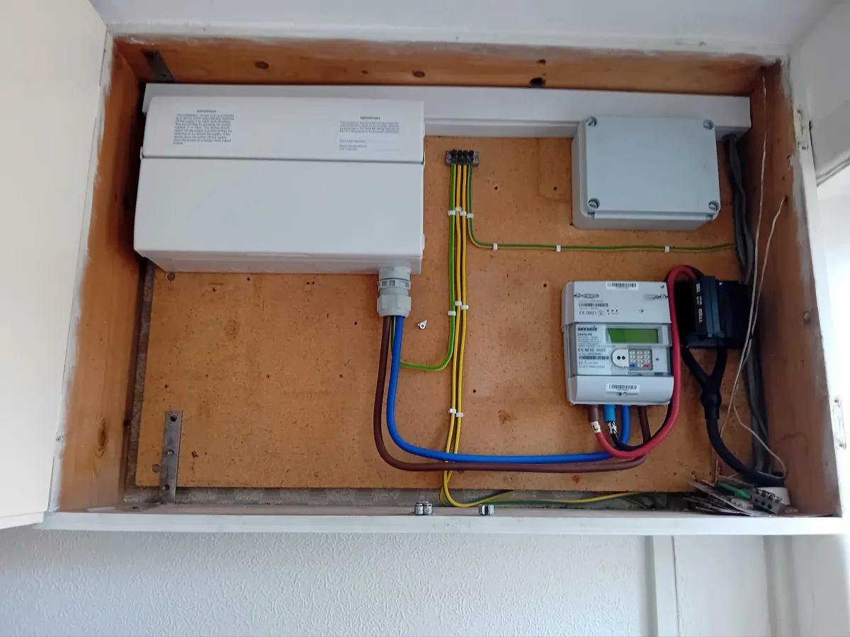 Consumer Unit Upgrades Hampshire Electrician Simon Bowers