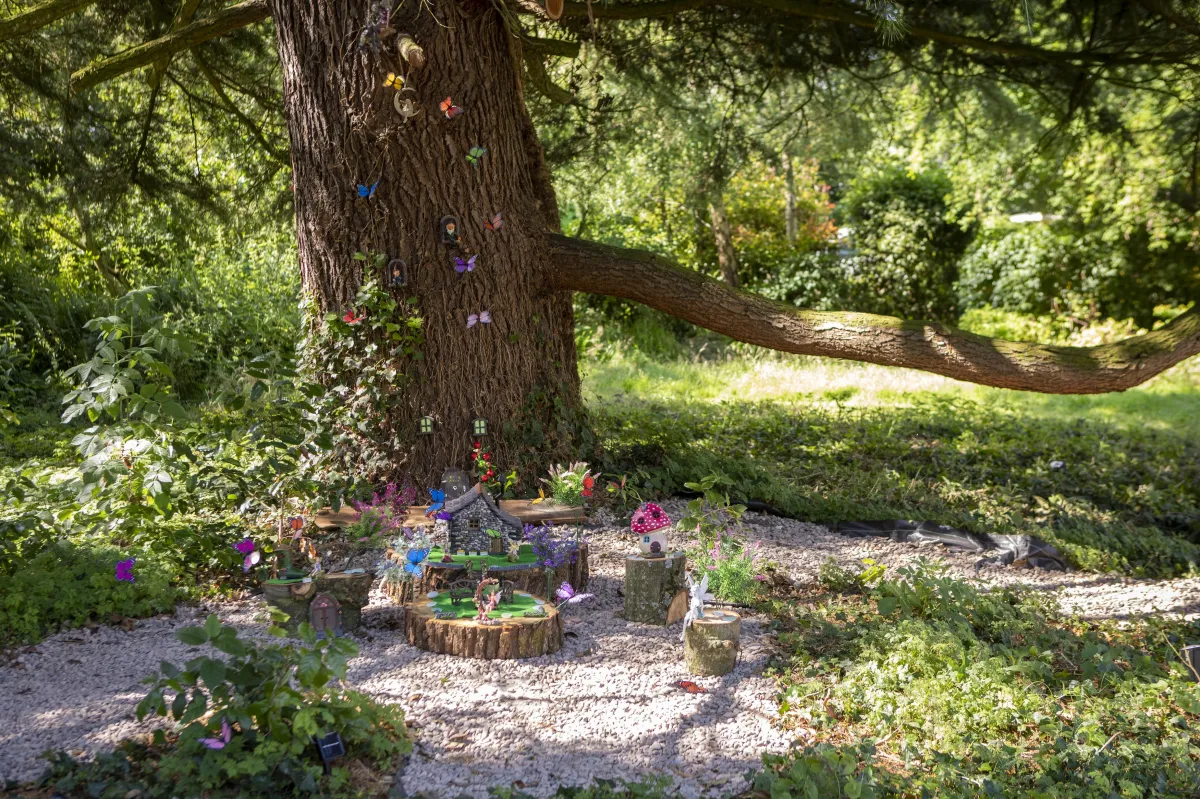 fairy garden at stargazer glamping, luxury bespoke glampng, glamping near me with hot tubs, hot tub glamping