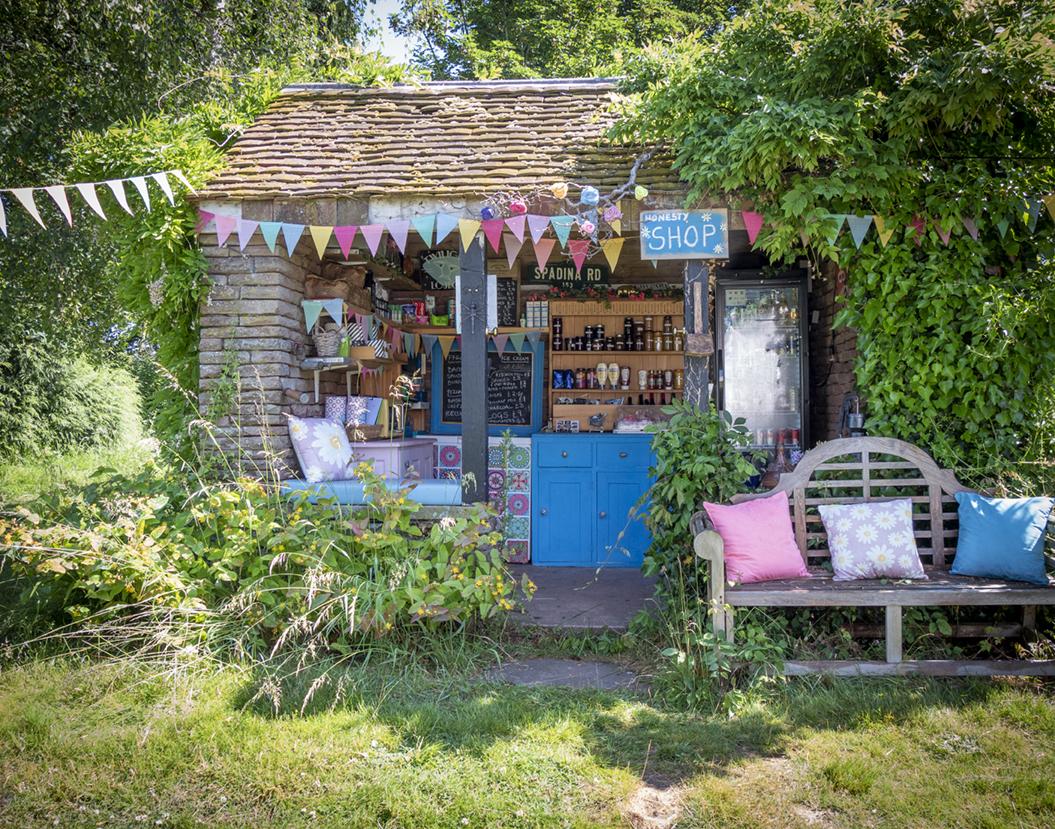 luxury honesty shop at stargazer glamping, sheridan brown, luxury camping, luxury glamping, glamping