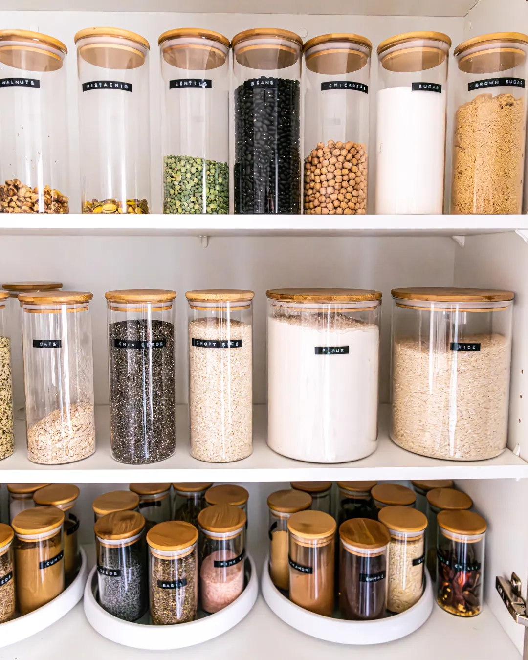 Home organization service Cleveland, OH - organized kitchen pantry- custom labels and bins