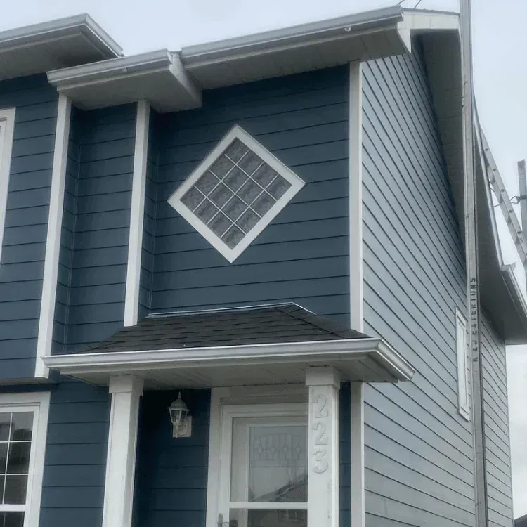 Calgary roofing contractors working on a home