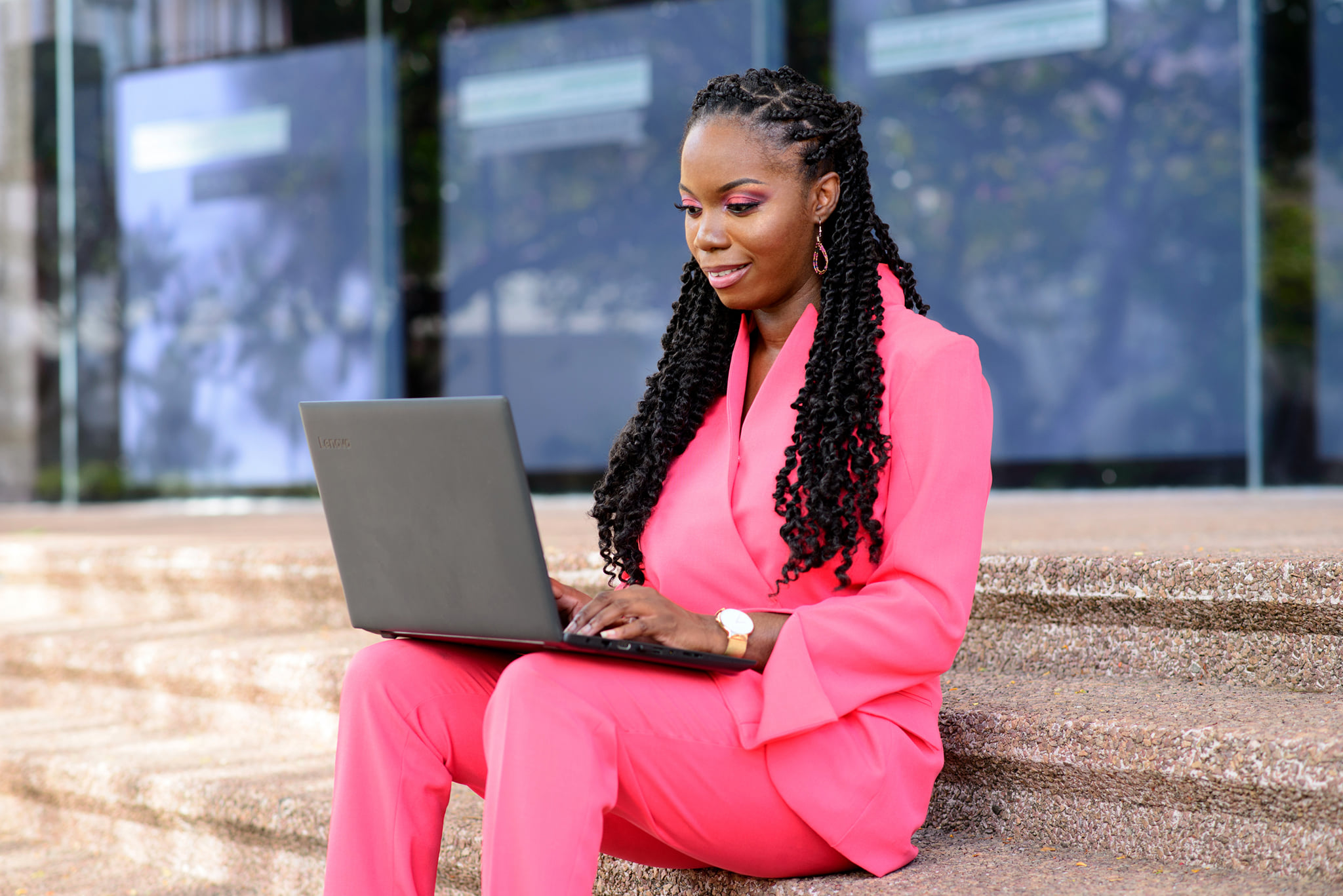 Professional facilitating a virtual financial wellness workshop